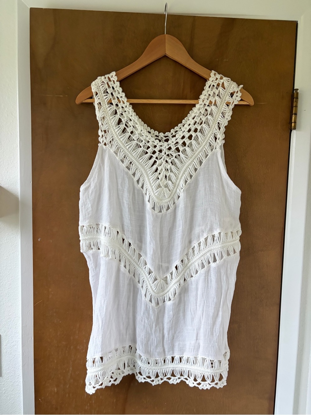 Cupshe White Crochet Sleeveless Tunic Cover Up